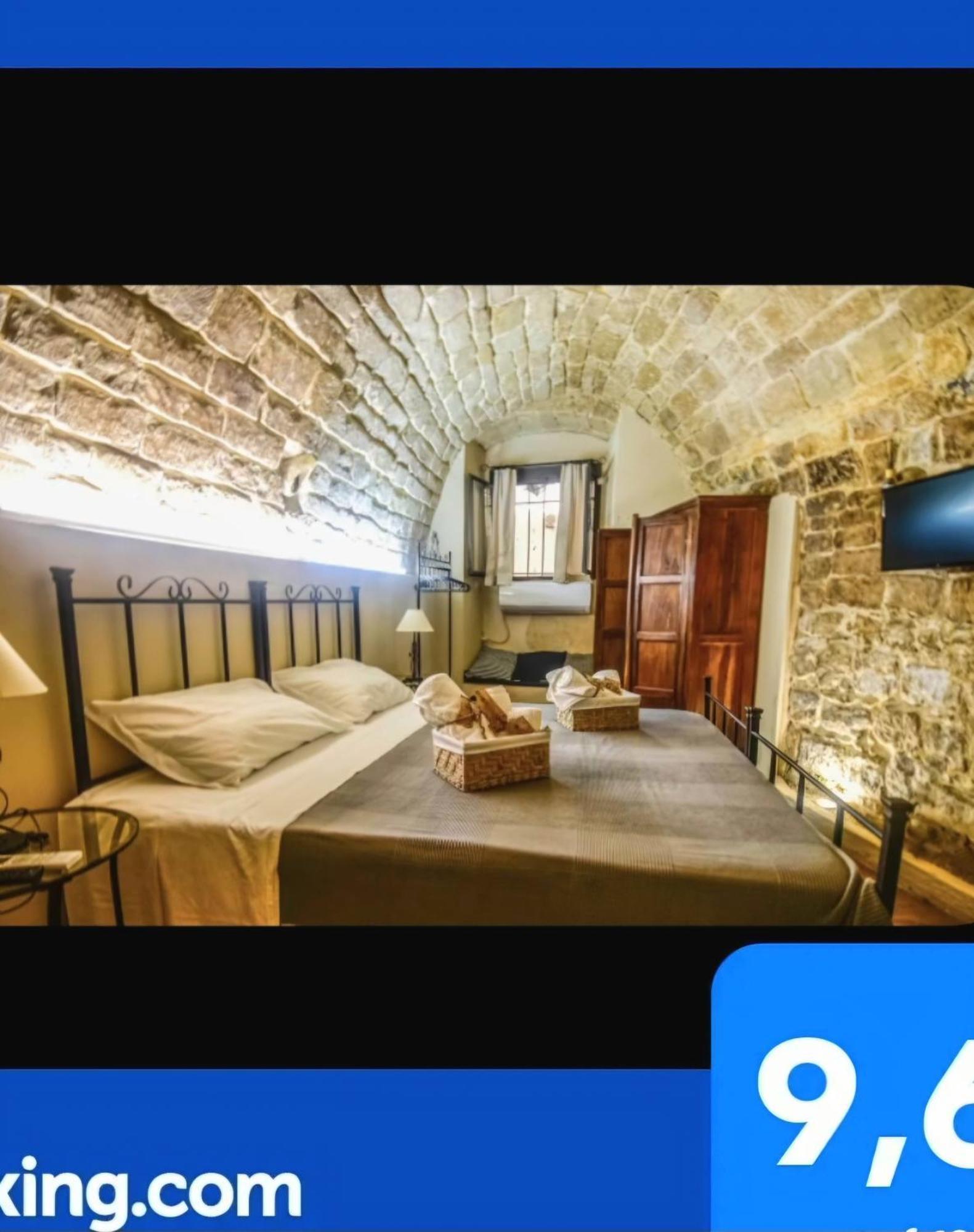 Domum In Petra Casa Nella Roccia Self Check - In Villa Modica Exterior photo